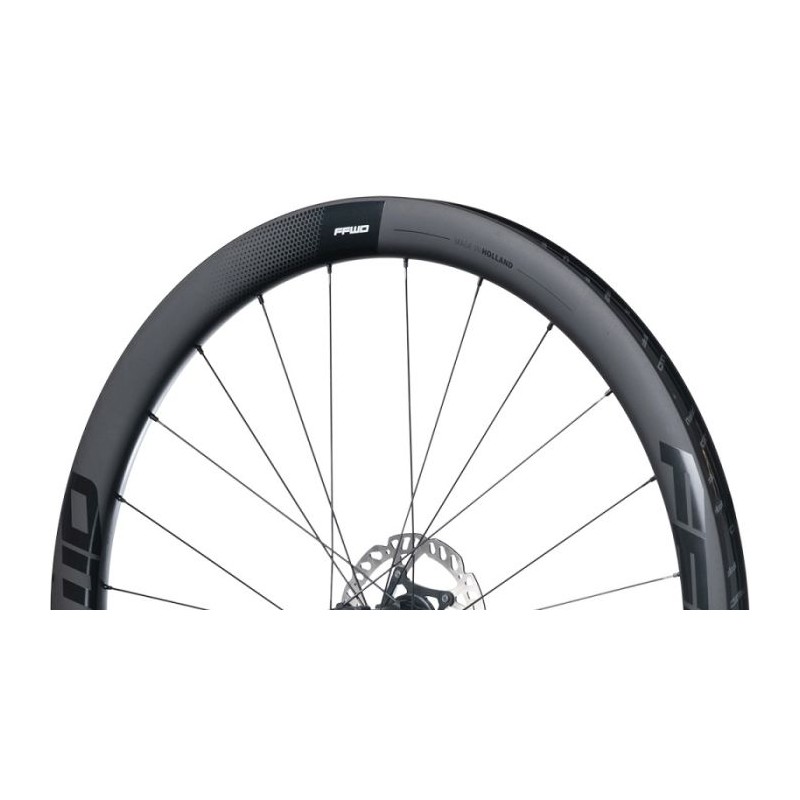 JUEGO DE RINES FFWD TYRO 2.0 (45MM) DISC FULL CARBON FFWD (HG) NEGRO MATTE